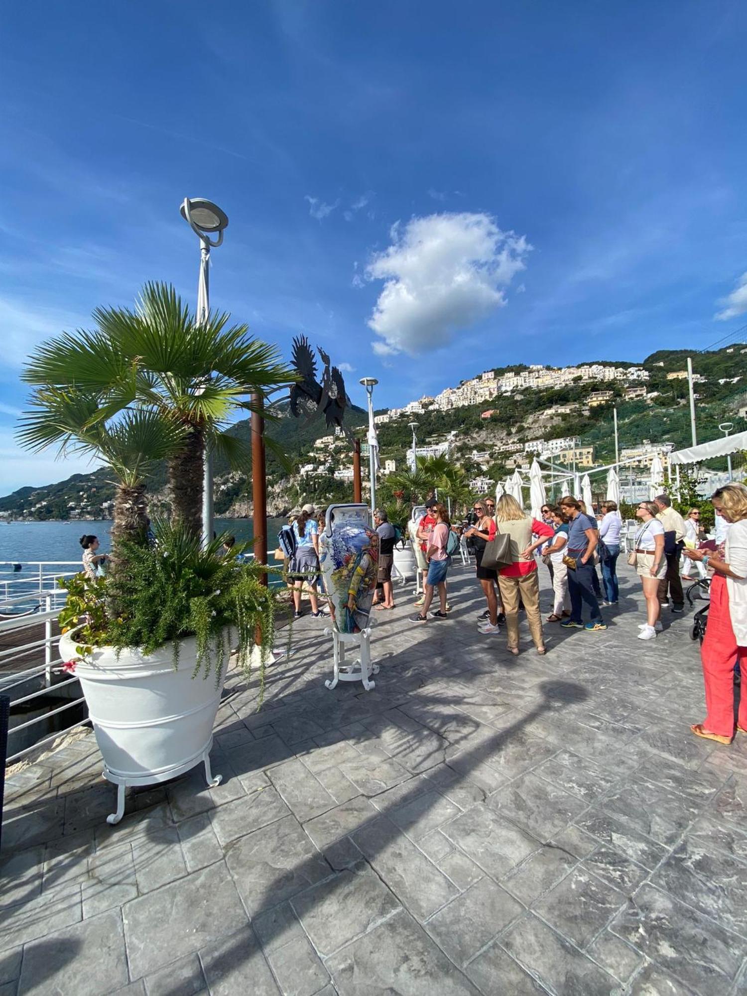 Approdo Di Marina Lägenhet Vietri Exteriör bild